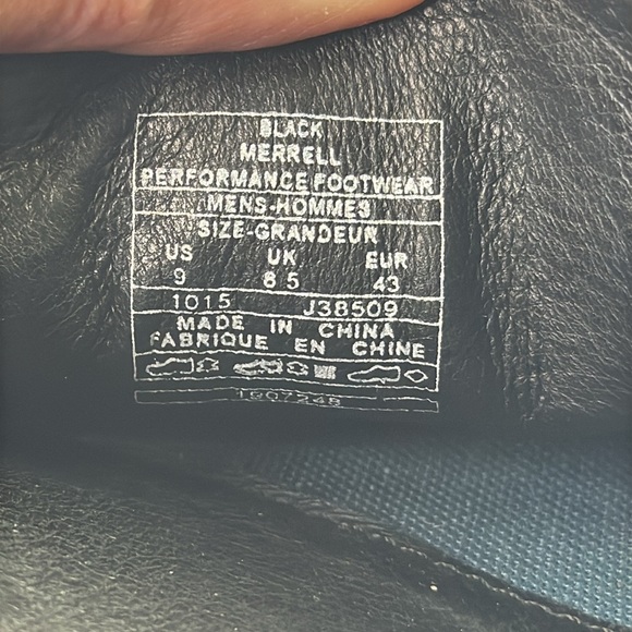 Merrell Black Pebbled Leather Slip-On Loafers - Picture 10 of 11